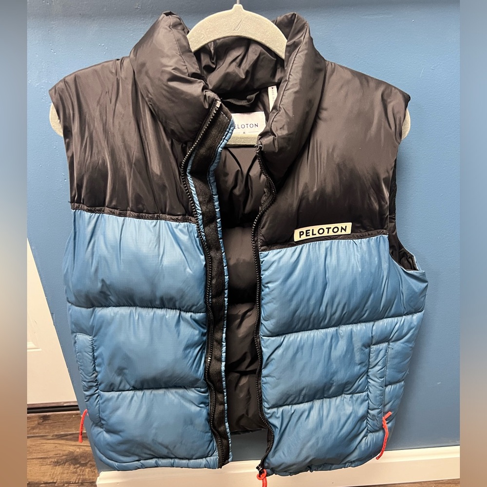 Peloton Puffer Vest